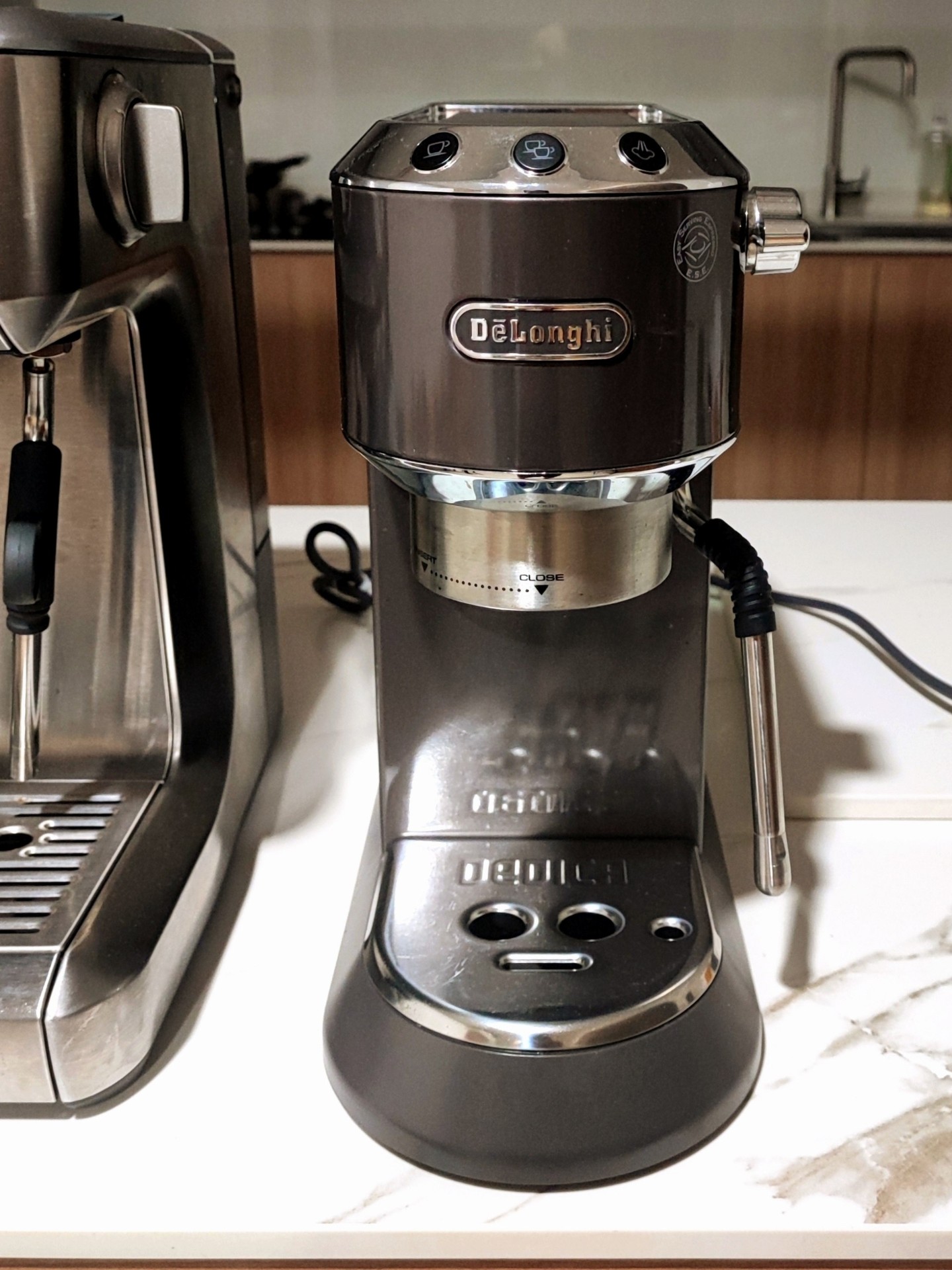 De'Longhi Dedica